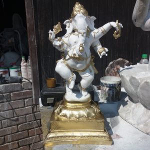 Dancing Ganesha 1.2m White and Gold