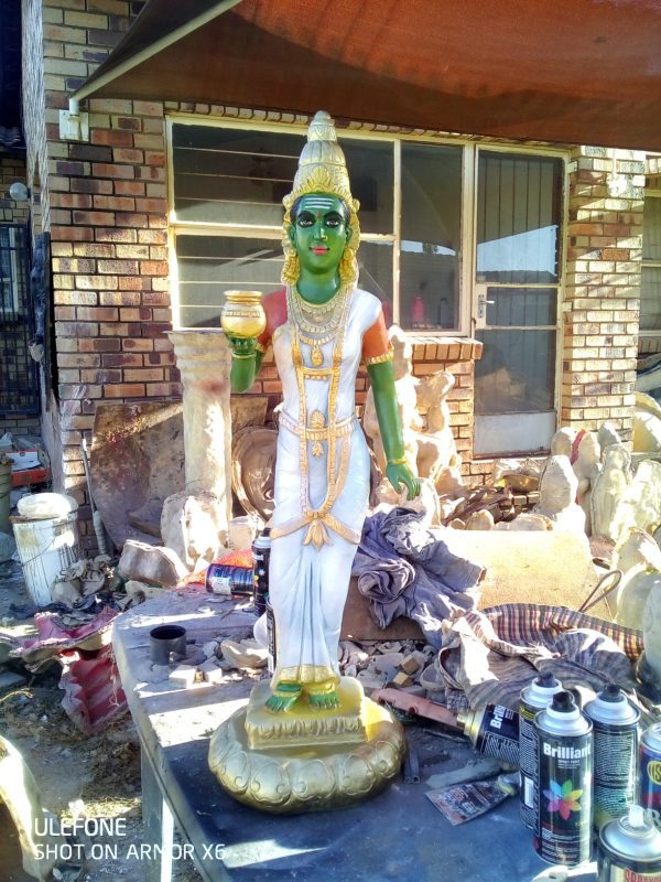 Gangaima 90cm High
